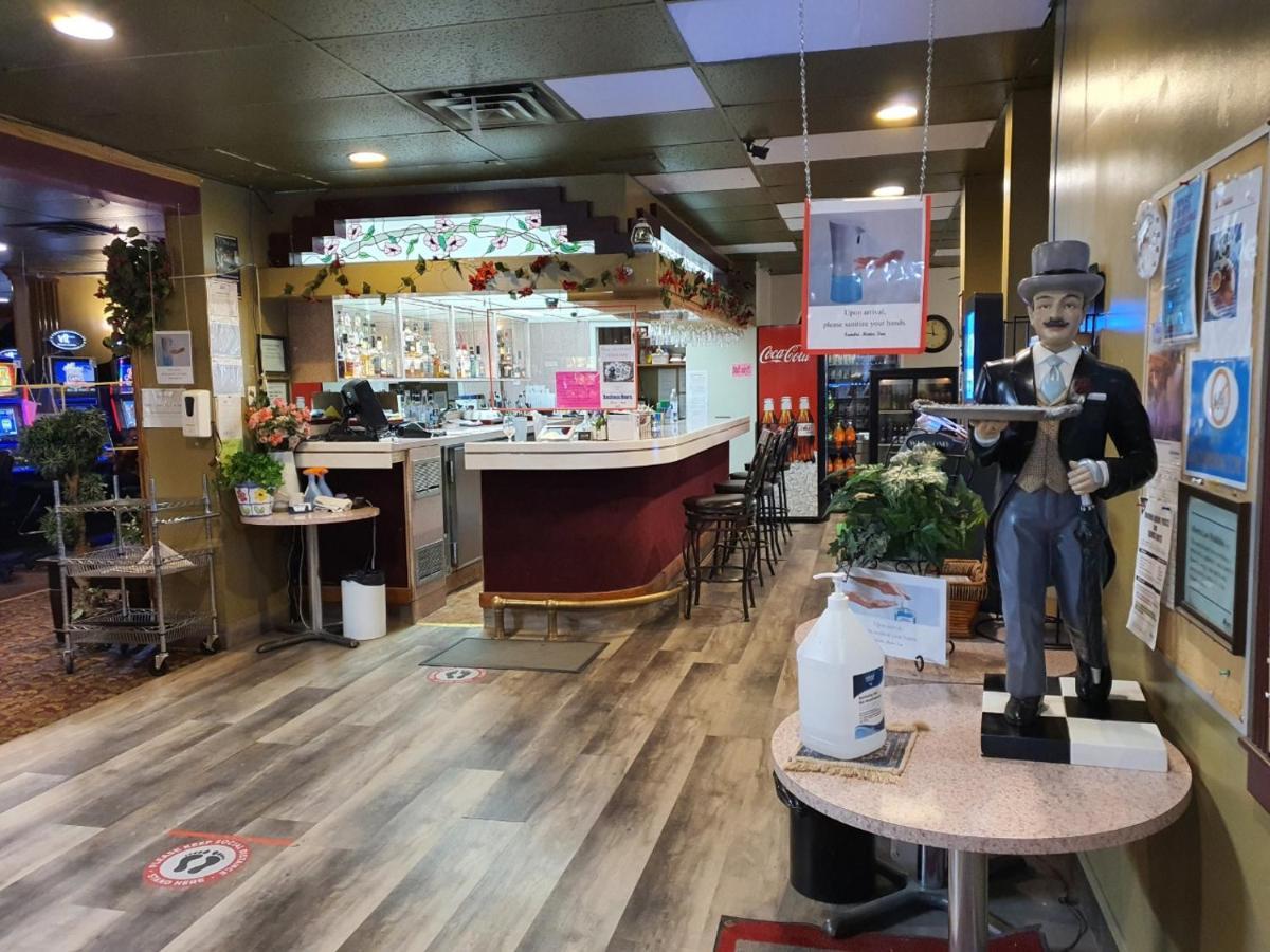 Sundre Motor Inn Eksteriør billede